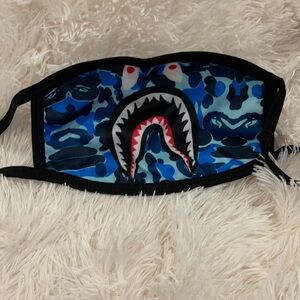 6/$20 New Shark face camp face mask